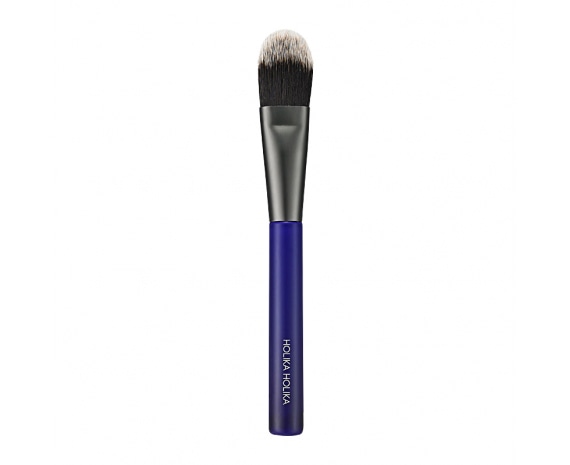 Плоская кисть для тональных основ Magic Tool Flat Foundation Brush