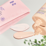 Saules aizsargkrēms Moisture Make Up Sun Cream SPF50+ (Dewy Tone Up)